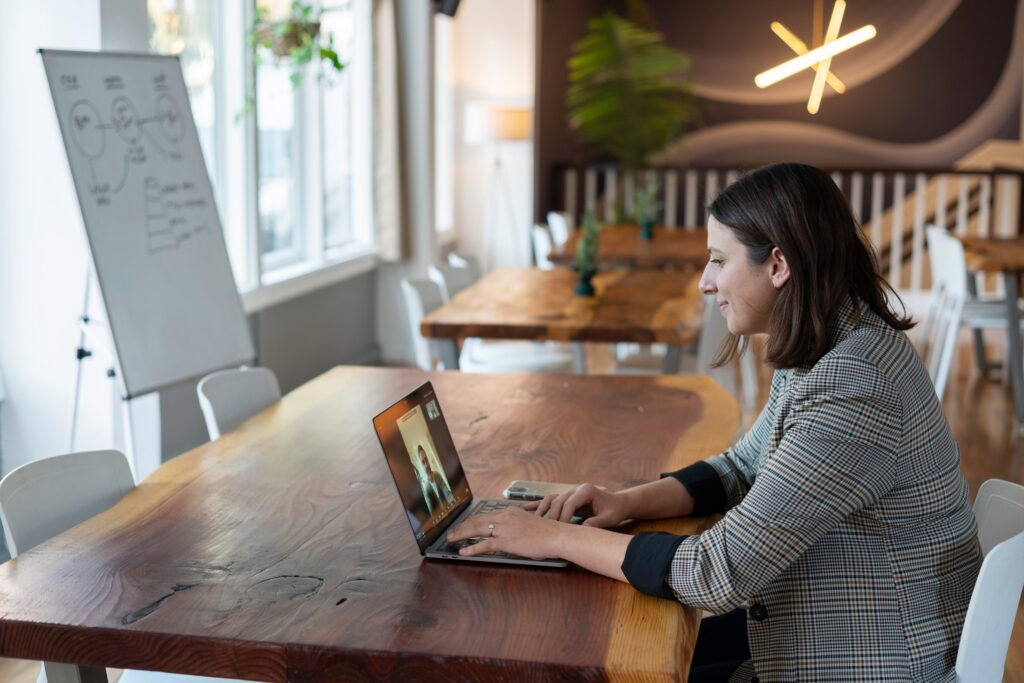 How Flexible Workplace Practices Can Help Bridge The Gender Equality ...